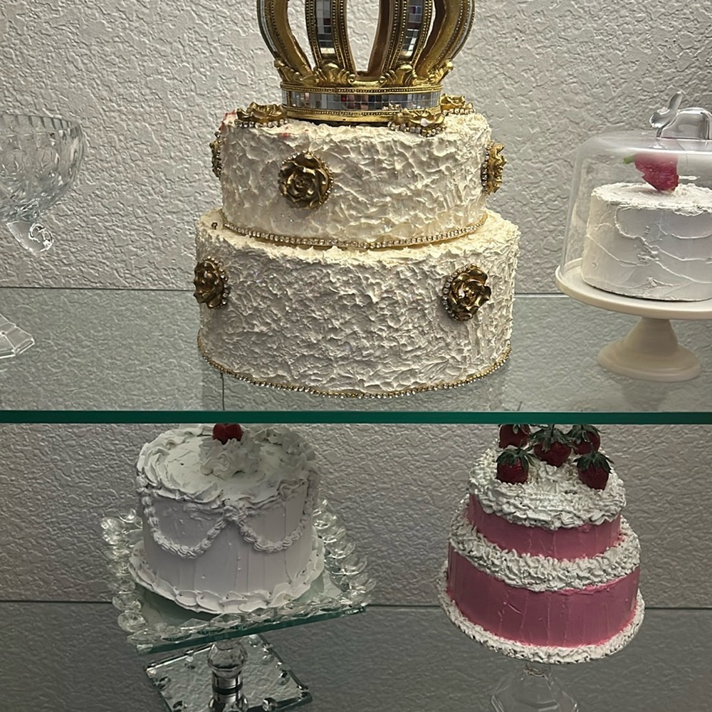 Display desserts